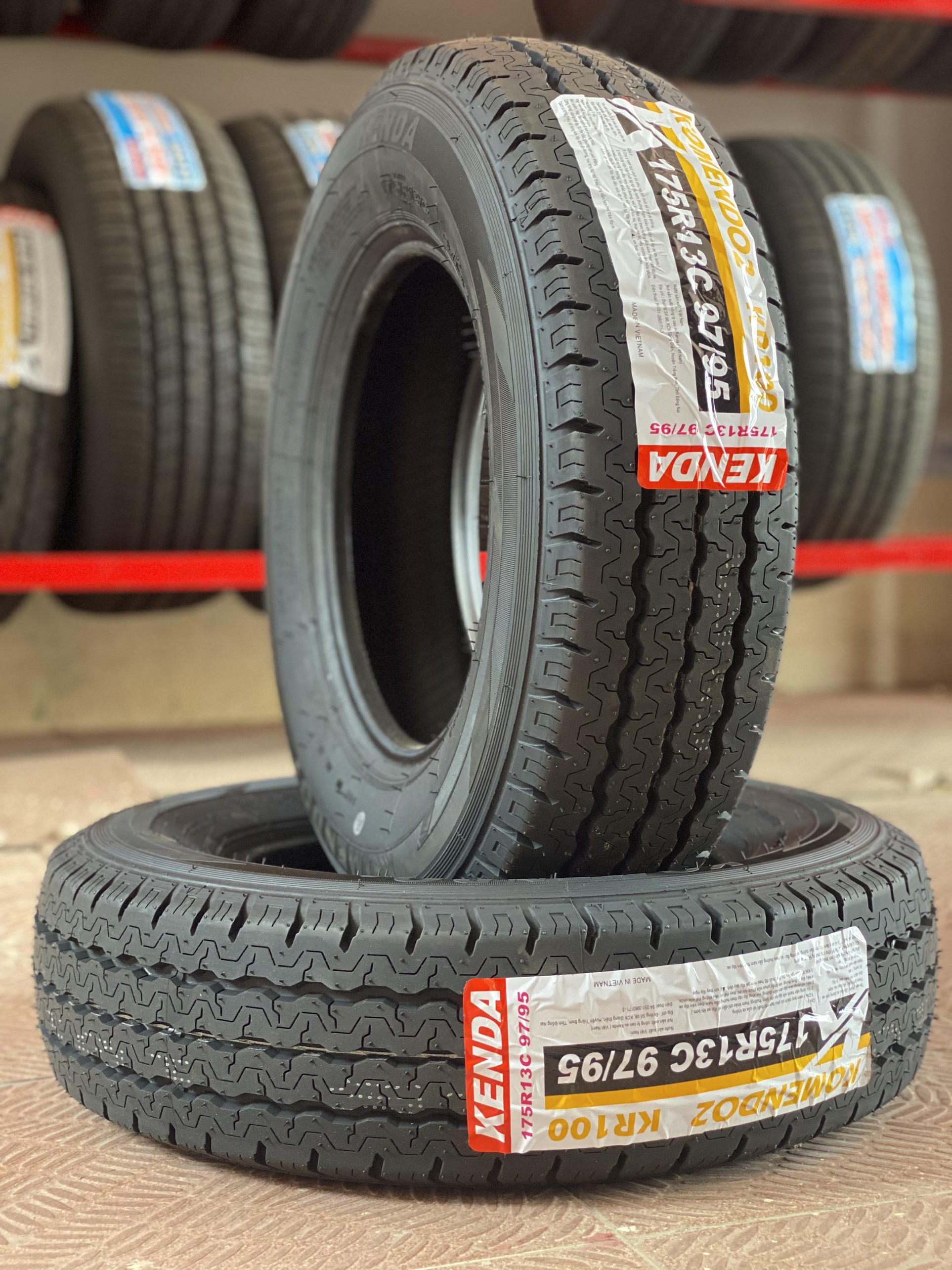 KENDA 175R13C KR100