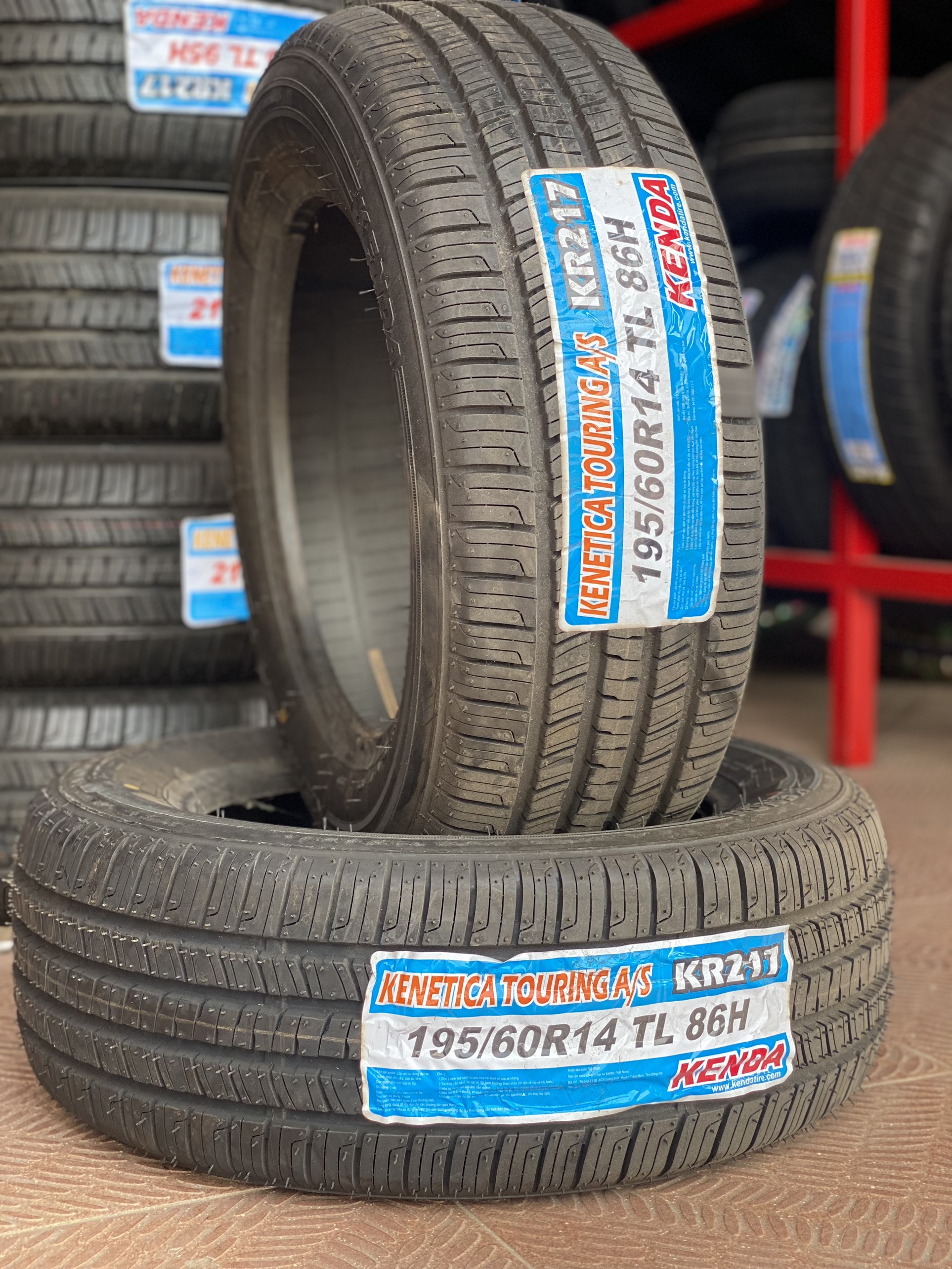 KENDA 195/60R14 KR217