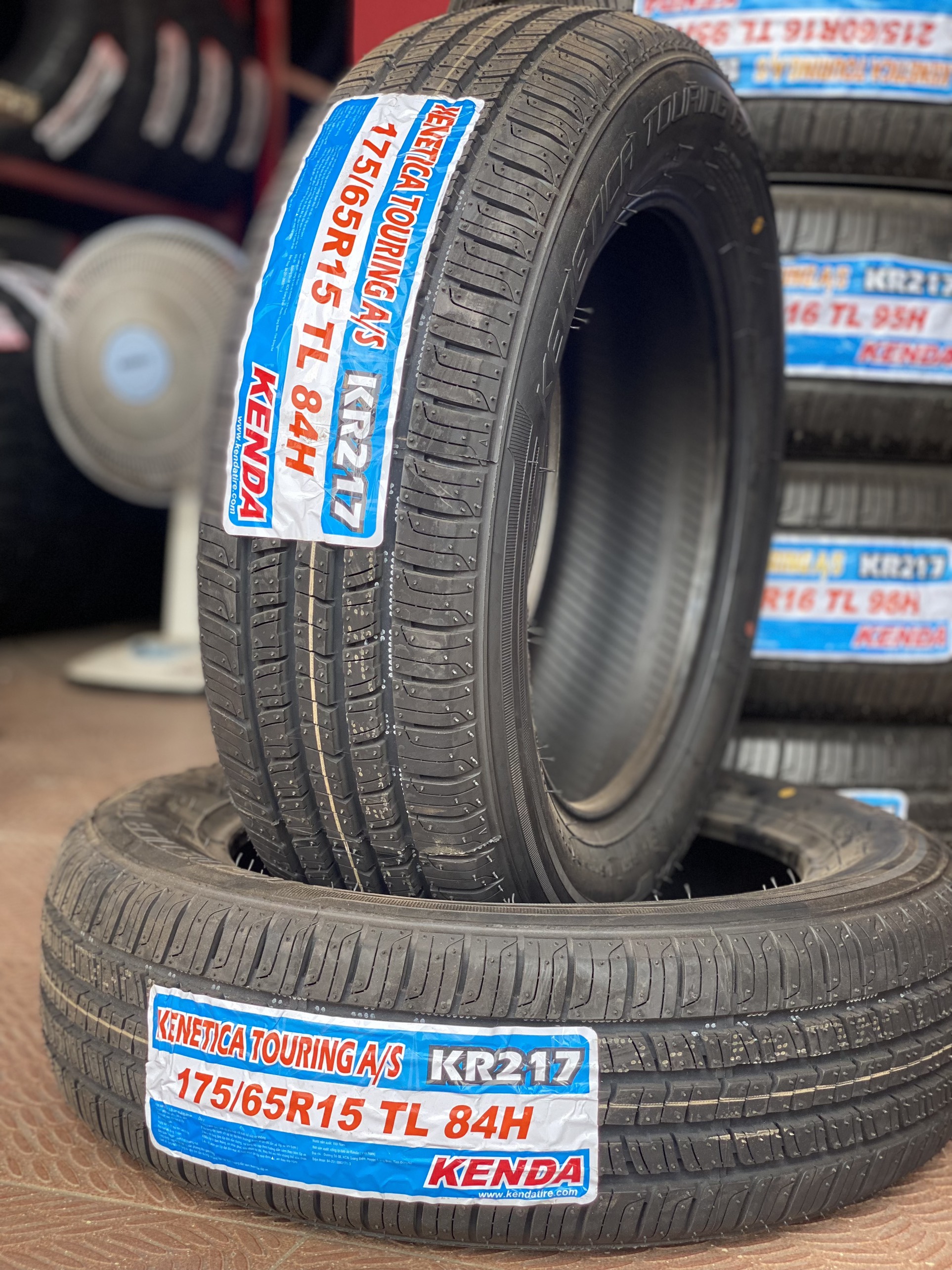 KENDA 175/65R15 KR217