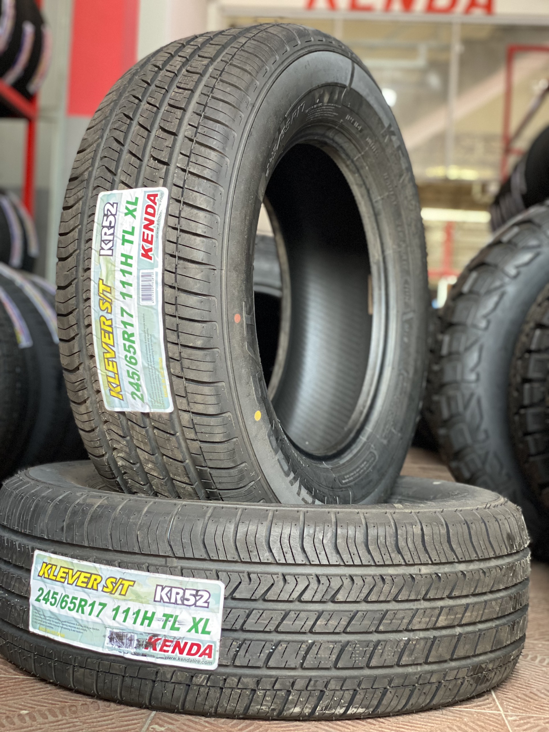 KENDA 245/65R17 KR52