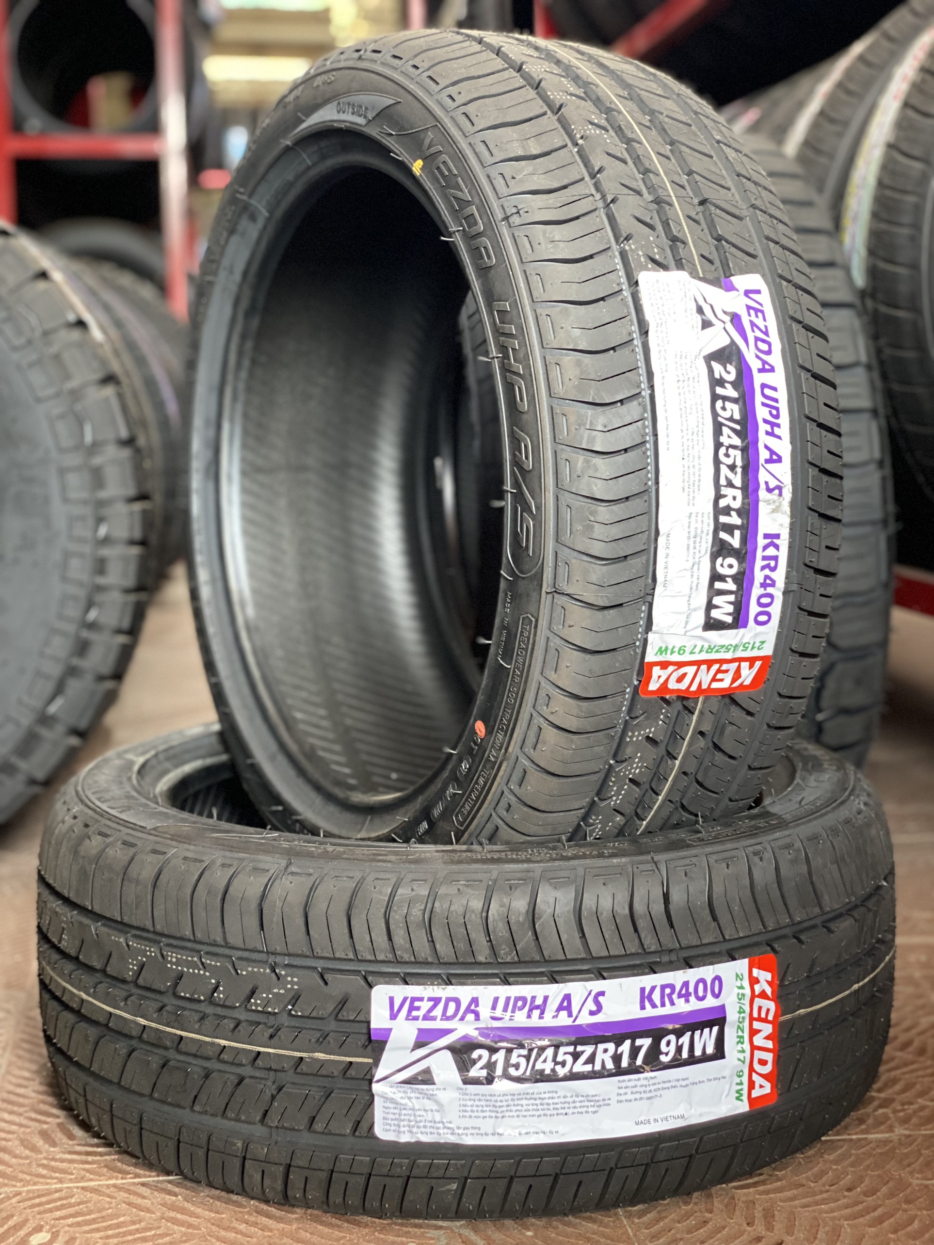 KENDA 215/45ZR17 KR400