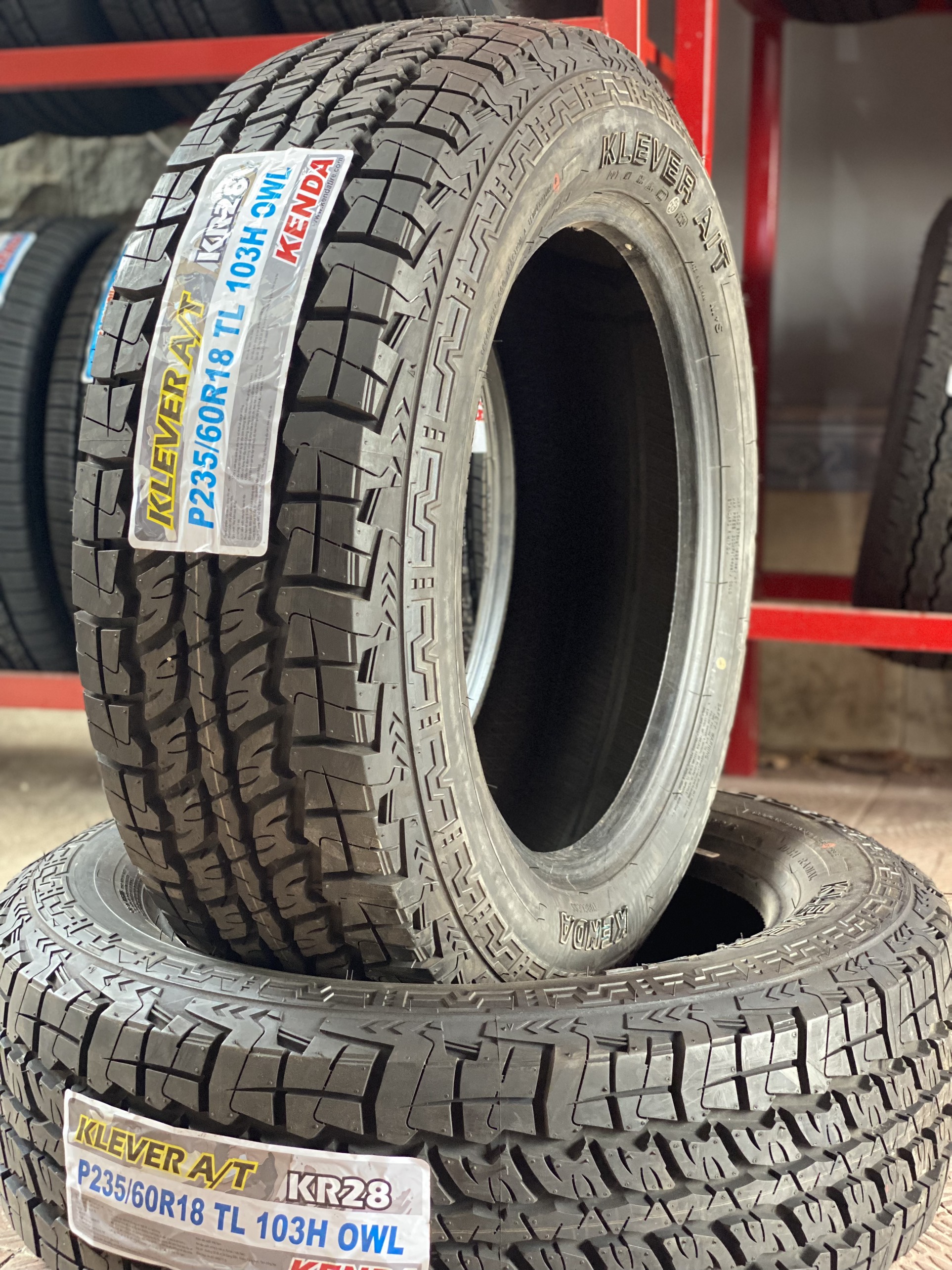 KENDA P235/60R18 KR28