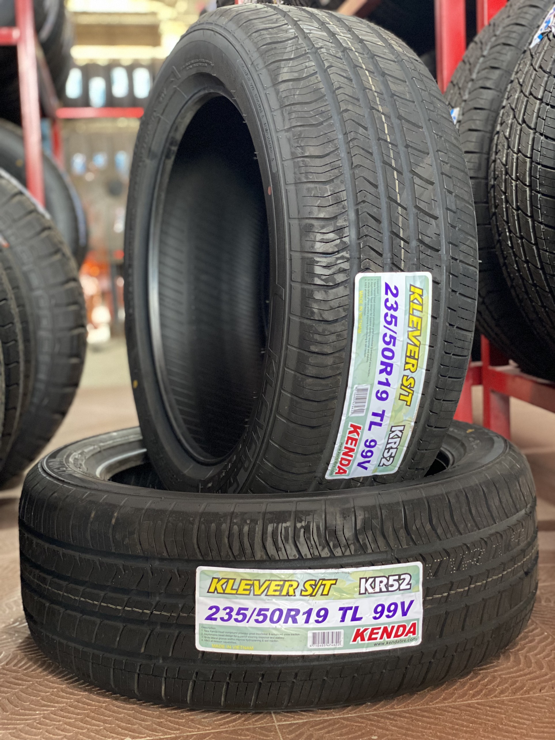 KENDA 235/50R19 KR52